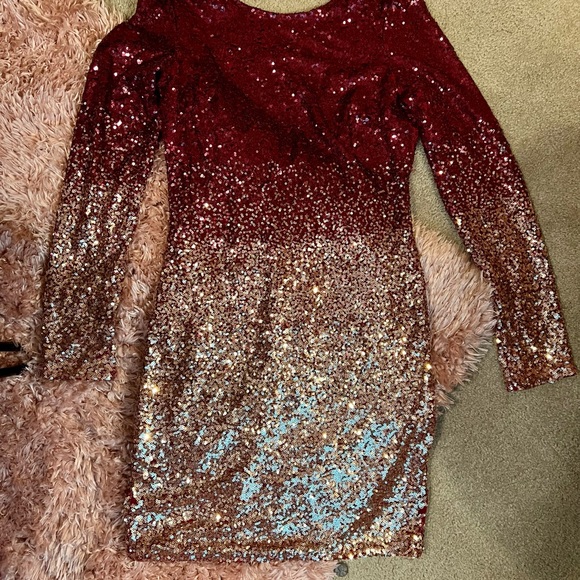 Fashion NOVA Wynn Sequin Dress Burgundy/combo rose gold ombré Size L - Picture 7 of 10